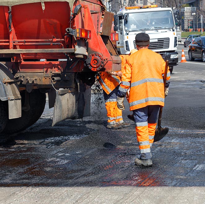 asfaltare-strada-a-mantova-e-ostiglia