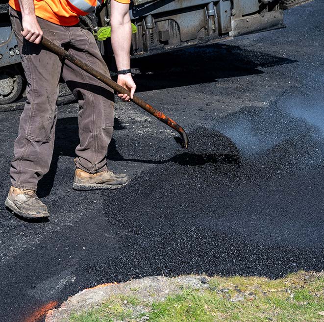 lavori-di-asfaltatura-strade-e-piazzali